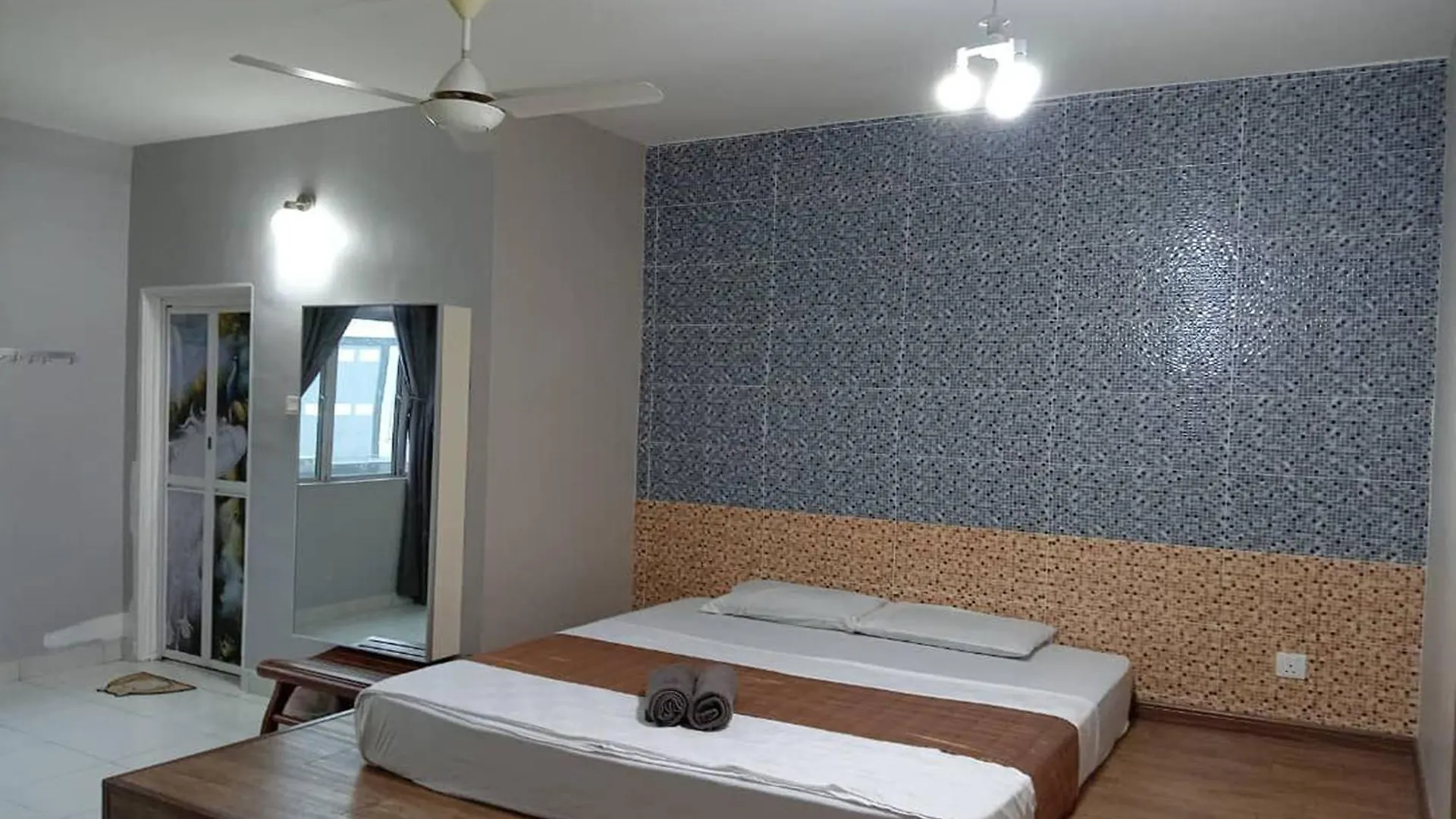 Aeon Tebrau Apartment Johor Bahru - By Room - Homestay